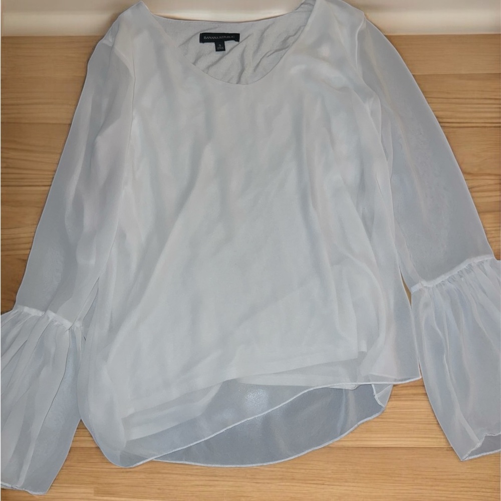 Banana republic white balloon sleeve blouse size small